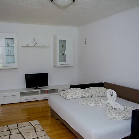 Apartamento Alin
